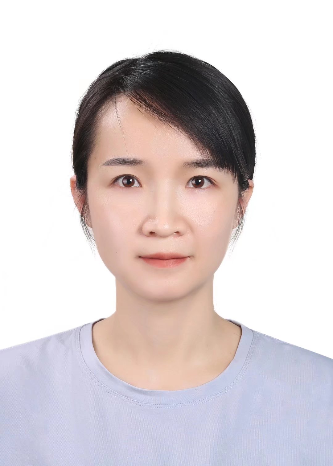 牛洁(学生科秘书)